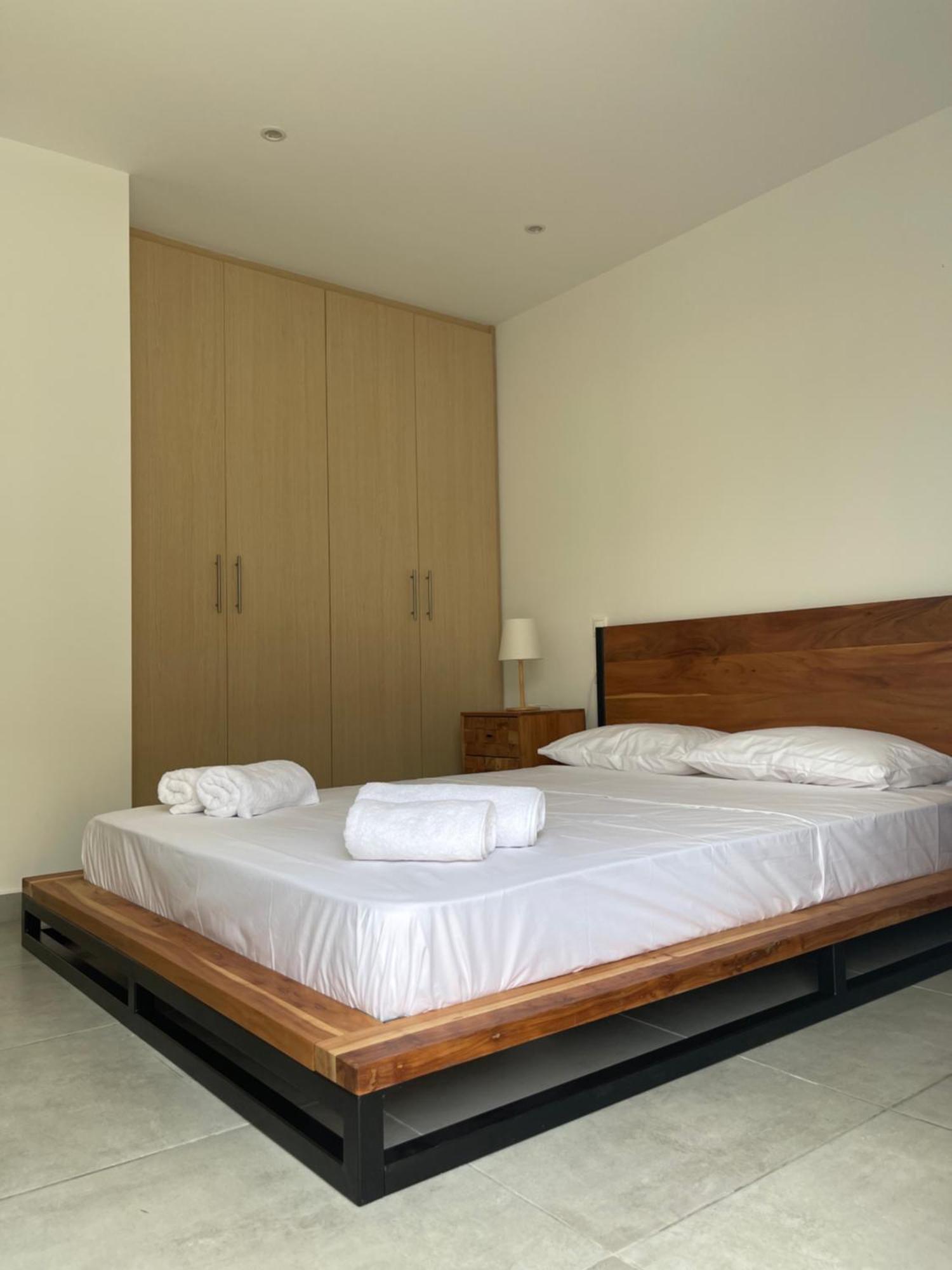 Athenian Modern 2Bd Apt Next To Metro And Archaeological Museum Atenas Exterior foto